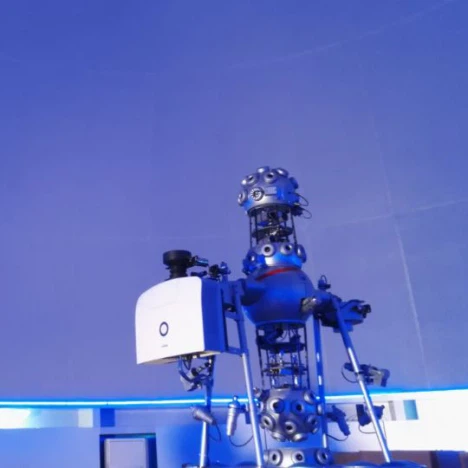 Bagaimana cara menyimpan proyektor planetarium optik saat tidak digunakan?